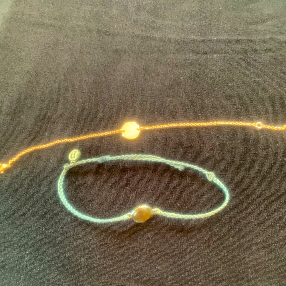 🤩 Pura Vida Bracelets 🏝️ OFFERS WELCOMED‼️